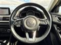2016 Mazda Axela