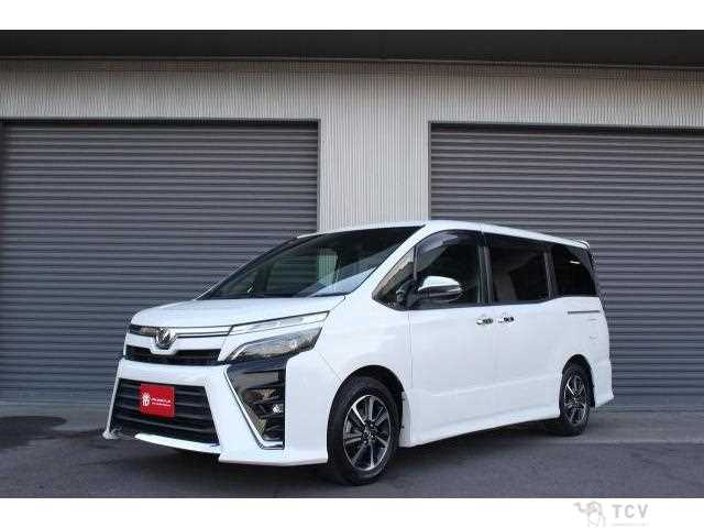2017 Toyota Voxy