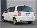 2011 Toyota Raum
