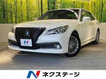 2015 Toyota Crown Hybrid