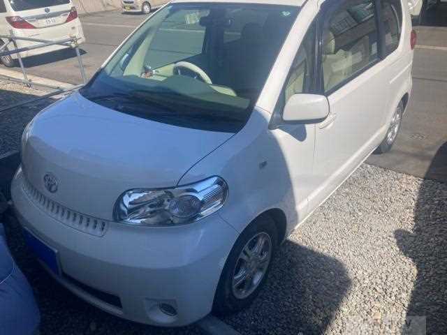 2005 Toyota Porte