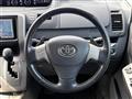 2009 Toyota Voxy