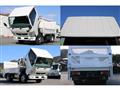 2011 Mitsubishi Fuso Canter