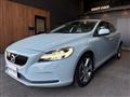2017 Volvo V40