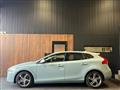 2017 Volvo V40