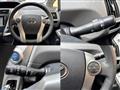 2013 Toyota PRIUS α