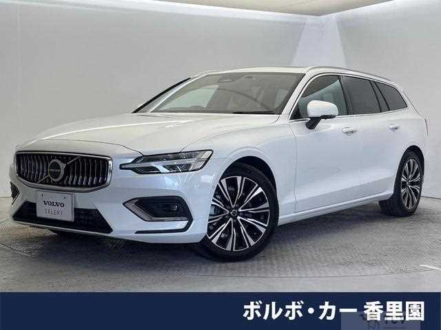2025 Volvo V60