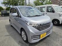 2015 Nissan Nissan Others