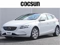 2020 Volvo V40