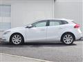 2020 Volvo V40