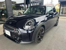 2023 BMW MINI
