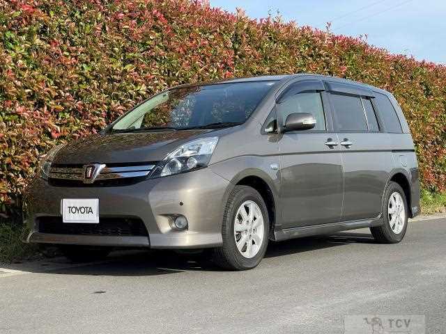 2013 Toyota Isis