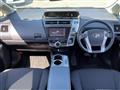 2015 Toyota PRIUS α