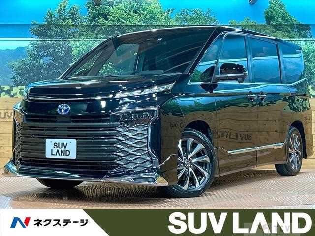 2023 Toyota Voxy