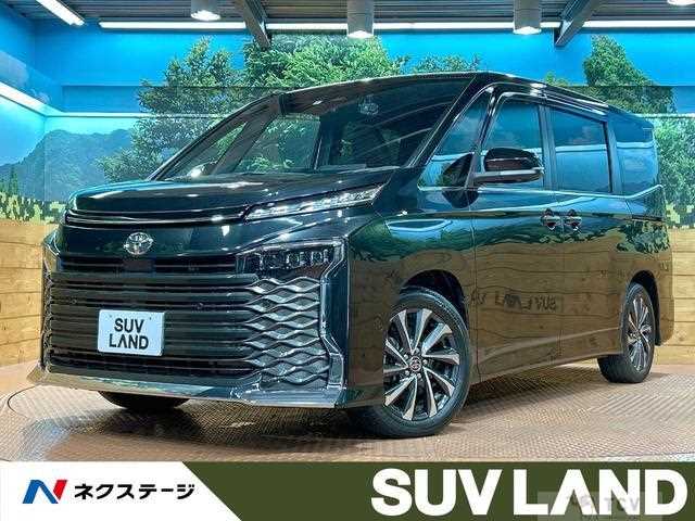 2023 Toyota Voxy