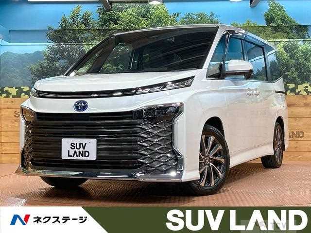 2023 Toyota Voxy