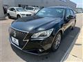 2014 Toyota Crown Hybrid