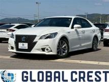 2015 Toyota Crown Hybrid