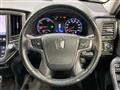 2013 Toyota Crown Hybrid