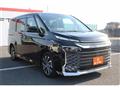 2022 Toyota Voxy