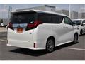 2015 Toyota Alphard G