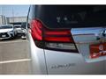 2016 Toyota Alphard Hybrid