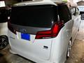 2022 Toyota Alphard Hybrid