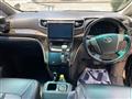2011 Toyota Vellfire