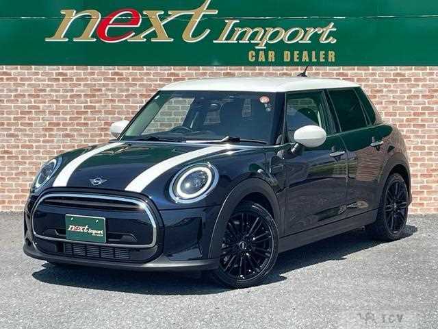 2021 BMW MINI