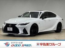 2021 Lexus IS