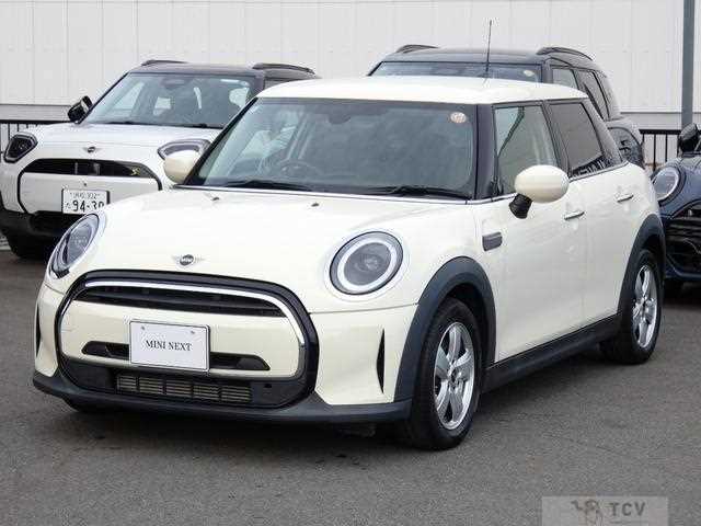 2022 BMW MINI