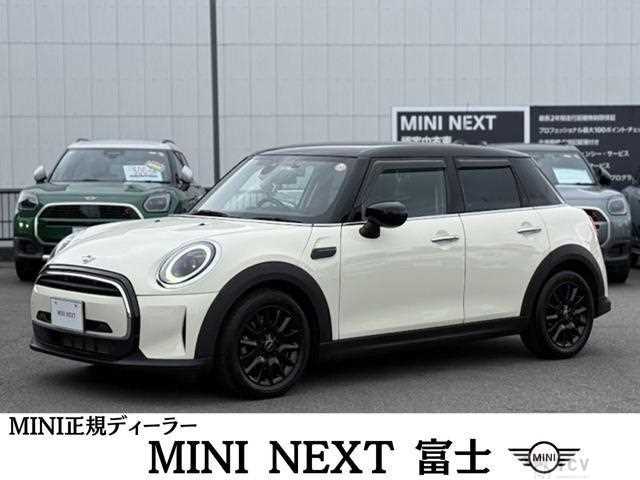 2022 BMW MINI