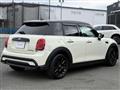 2022 BMW MINI