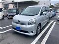 2007 Toyota Voxy
