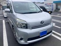 2007 Toyota Voxy