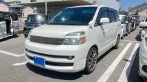 2006 Toyota Voxy