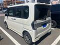2016 Daihatsu Tanto