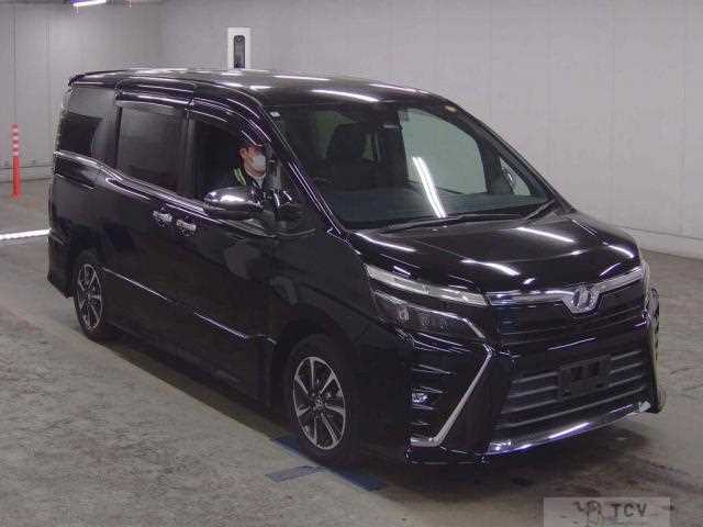 2018 Toyota Voxy