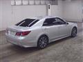 2016 Toyota Crown