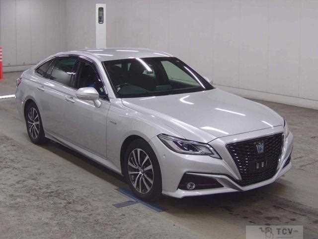 2019 Toyota Crown Hybrid