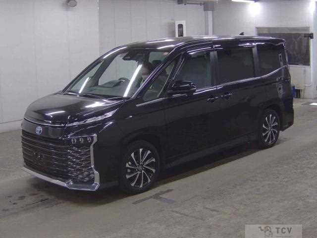 2022 Toyota Voxy