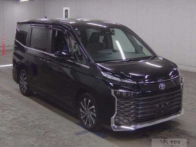 2023 Toyota Voxy