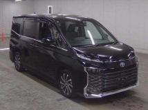 2023 Toyota Voxy