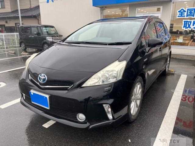 2012 Toyota PRIUS α