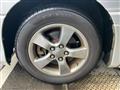 2005 Toyota Estima