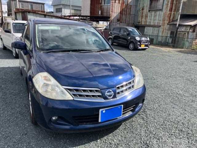 2010 Nissan Tiida