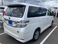 2012 Toyota Vellfire