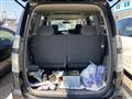 2006 Toyota Voxy