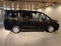 2017 Toyota Voxy