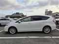 2015 Toyota PRIUS α